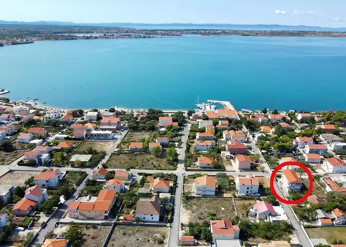 With A Parking Space - Mulo, Zadar - 13067 Appartamento