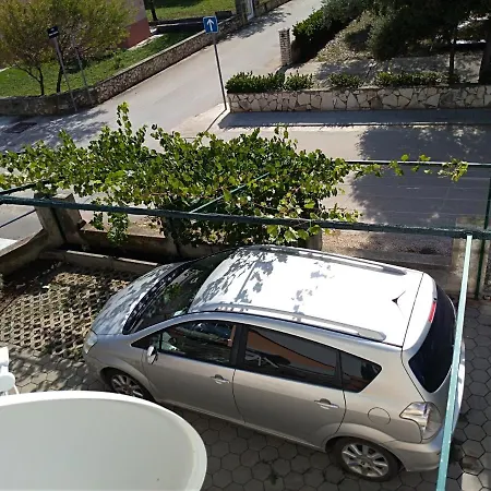 With A Parking Space - Mulo, Zadar - 13067 Apartamento